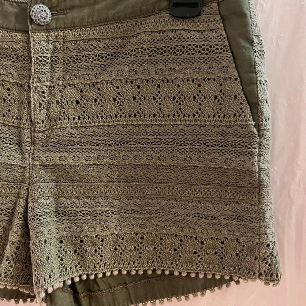 Daughters of the liberation Anthropologie green boho crochet shorts size 2 - Picture 3 of 8